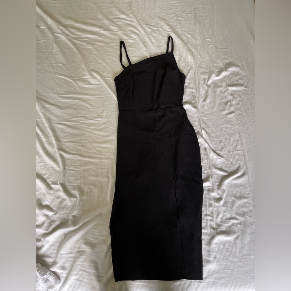 Black midi dress
